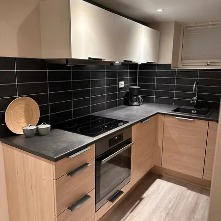 Apartmán Free Parking Is Located On A Semi Basement Floor, With A Warm Floor *